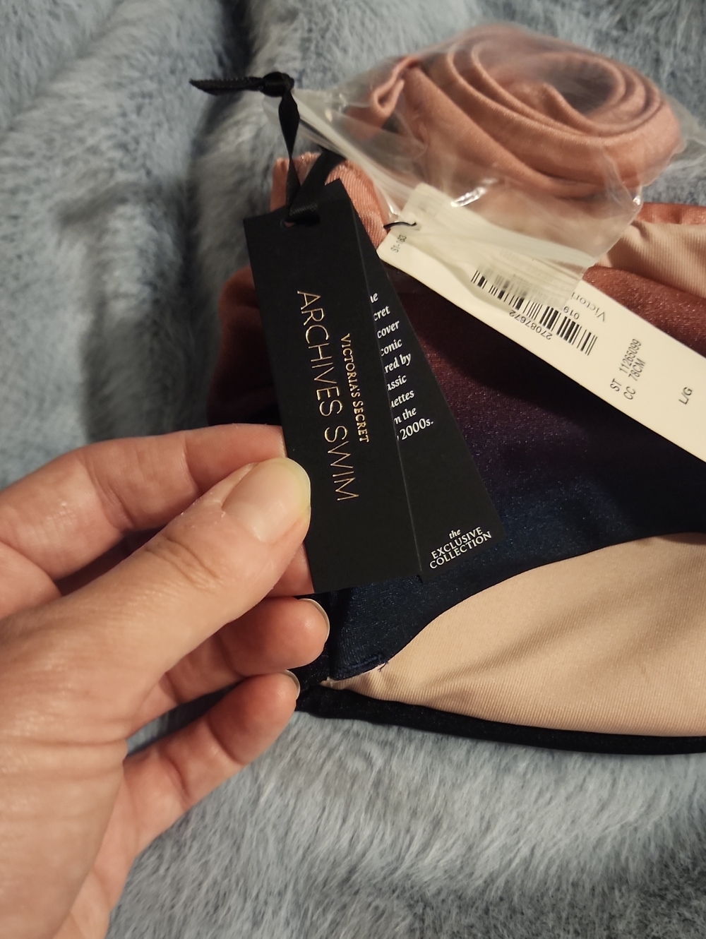 Victoria's Secret Blush to Navy Ombre Bandeau Bikini - Picture 5 of 12